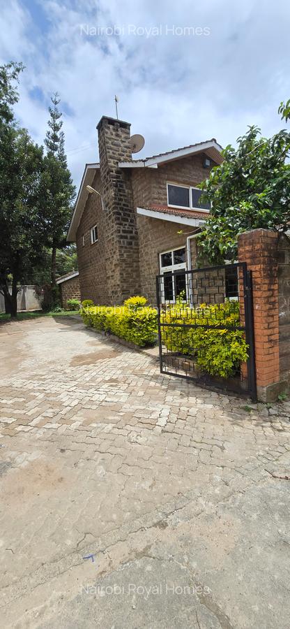 5 Bed Townhouse with En Suite at Lavington Green - 2