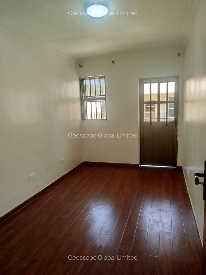 5 Bed Townhouse with En Suite in Lavington - 10