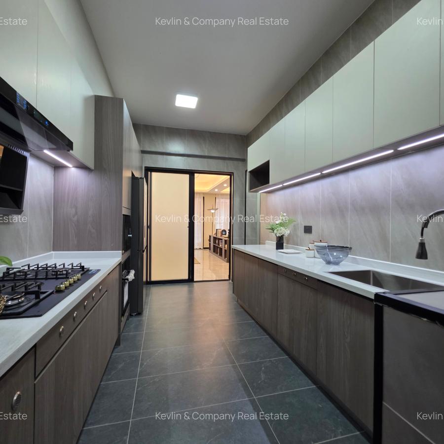 4 Bed Apartment with En Suite in Lavington - 6