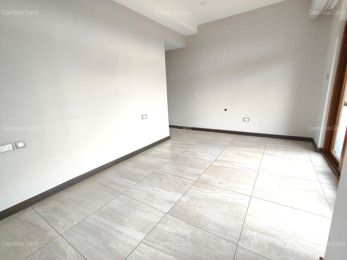 3 Bed Apartment with En Suite in Thigiri - 17