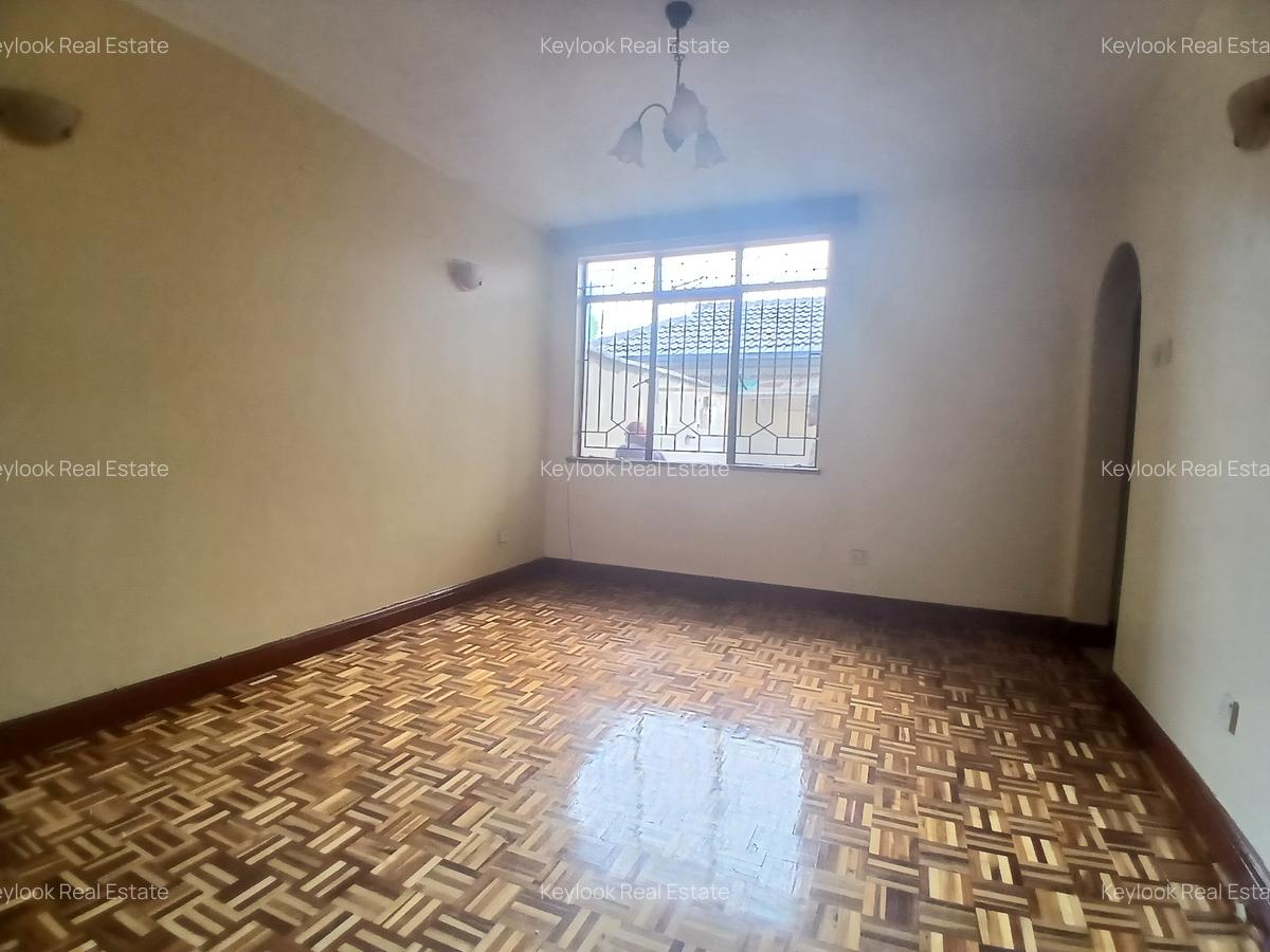 4 Bed Townhouse with En Suite at Lavington Green - 17