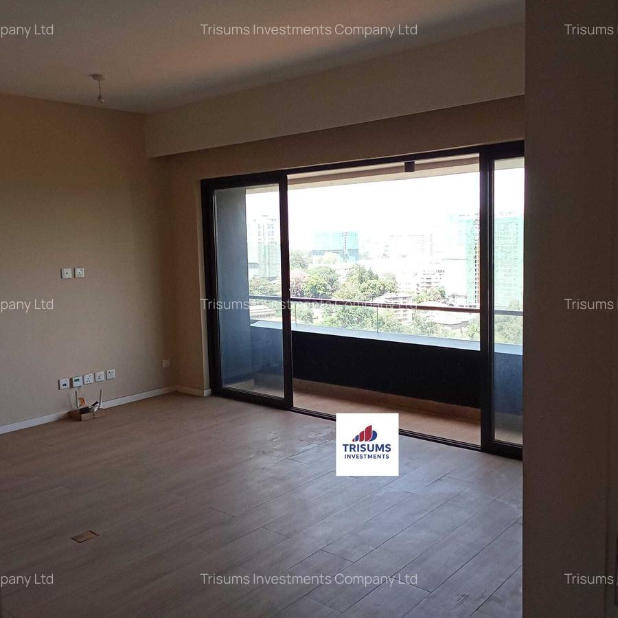 2 Bed Apartment with En Suite in Riverside - 3