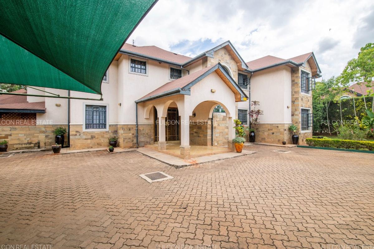 5 Bed Villa with En Suite in Karen - 4