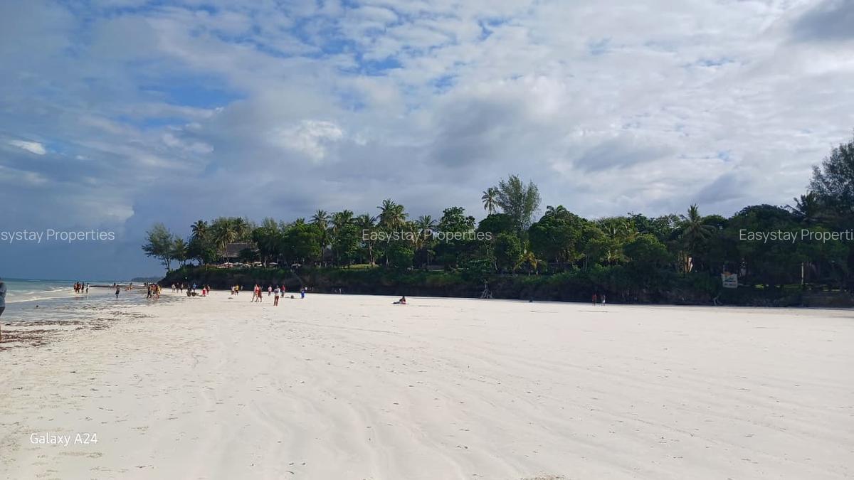 Serviced 2 Bed Apartment with En Suite in Kikambala - 8