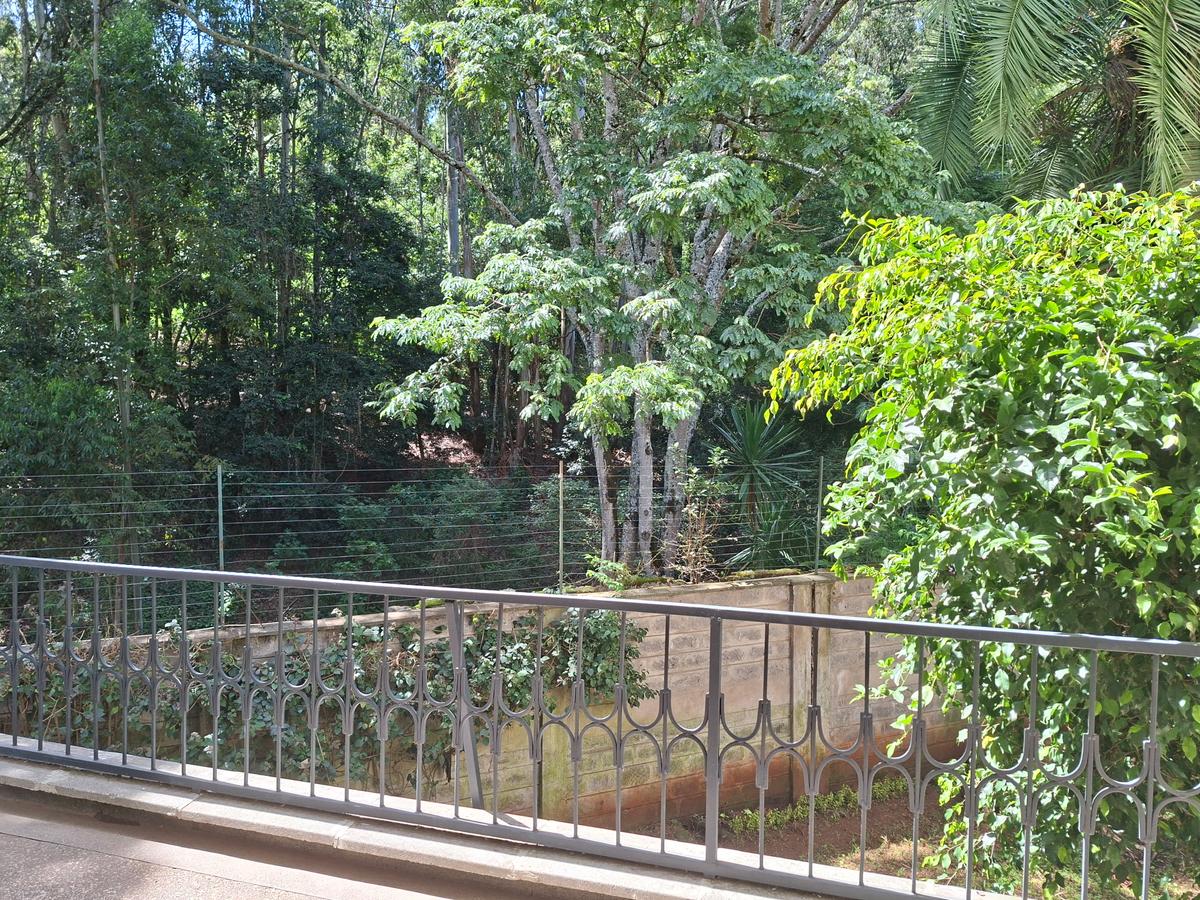 4 Bed Townhouse with En Suite at Off Peponi Rd - 3