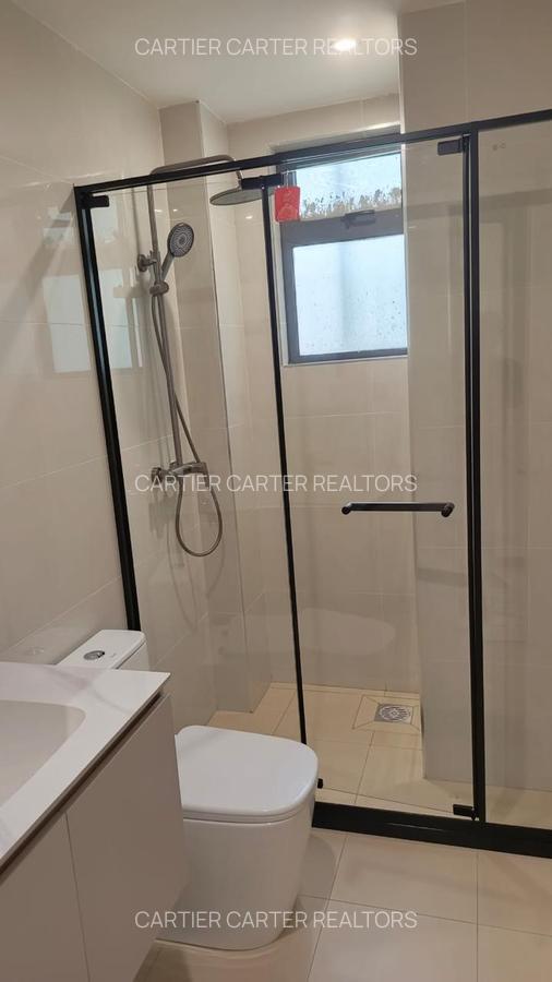 2 Bed Apartment with En Suite in Riverside - 10