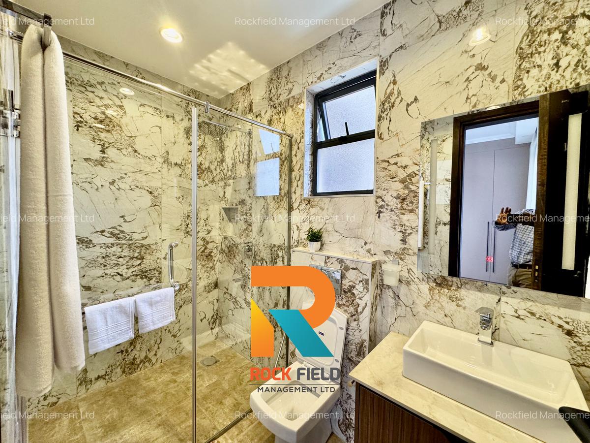 Furnished 2 Bed Apartment with En Suite in Brookside - 16