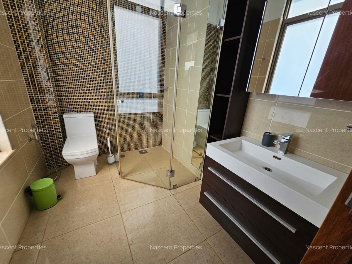 3 Bed Apartment with En Suite in Muthaiga - 4