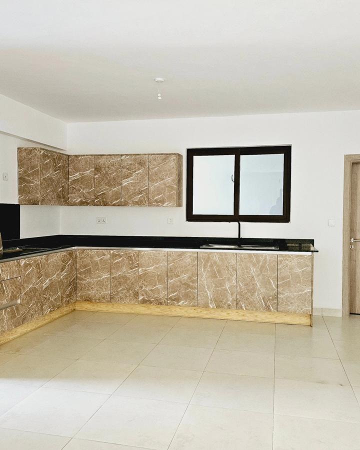 Serviced 1 Bed Apartment with En Suite at Sports Road Westlands - 3