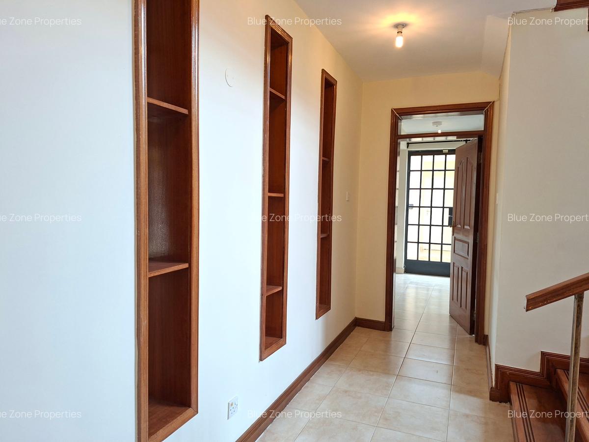 4 Bed Townhouse with En Suite at Off Glory Rd - 4