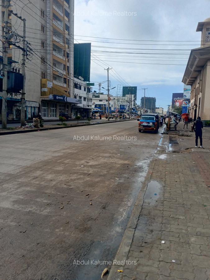 Land at Mombasa - 1