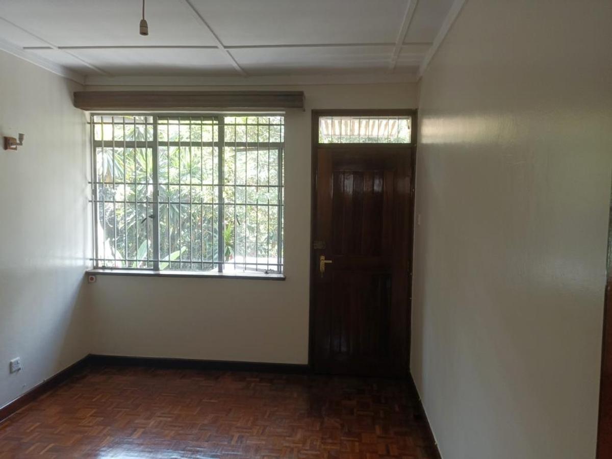 4 Bed Townhouse with En Suite at Kileleshwa Estate - 11