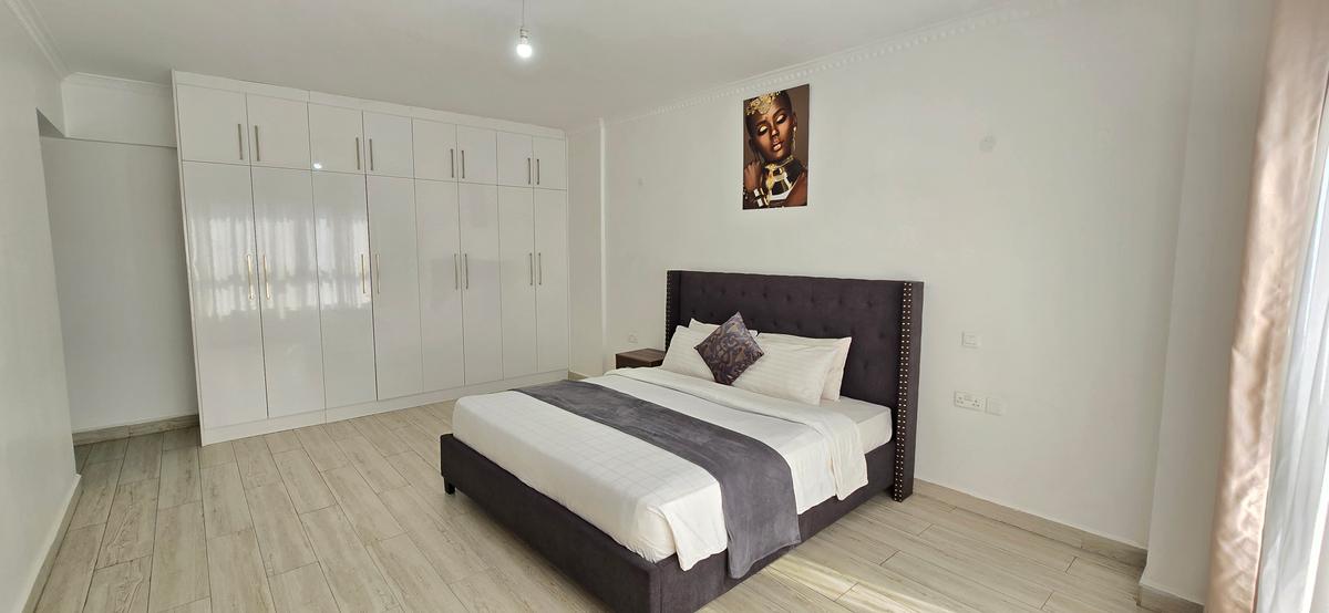 Serviced 3 Bed Apartment with En Suite at Rose Avenue - 11