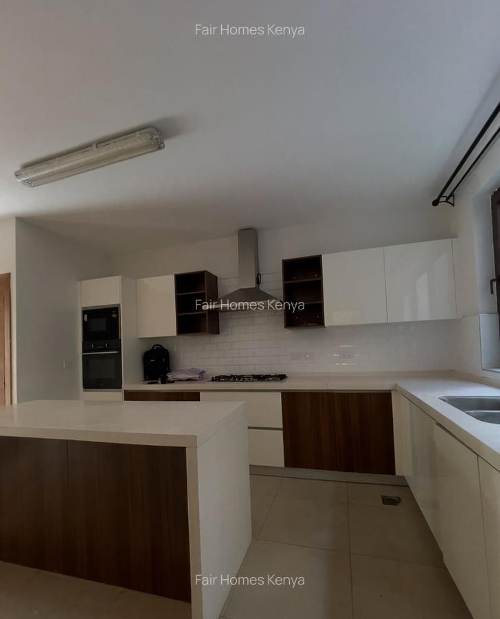 5 Bed Townhouse with En Suite at Njumbi Lane - 12