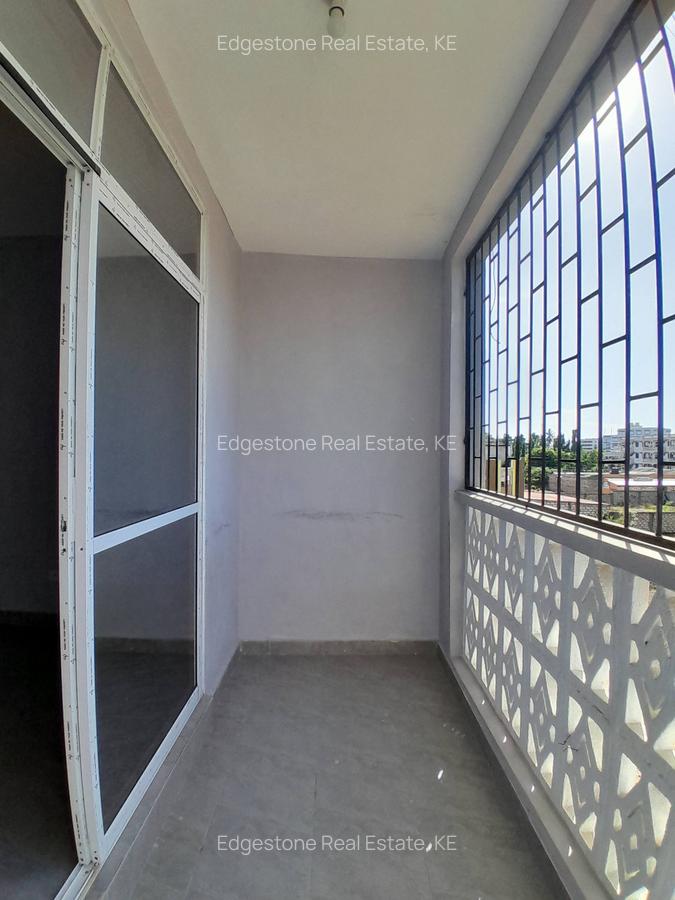 2 Bed Apartment with En Suite in Mtwapa - 5