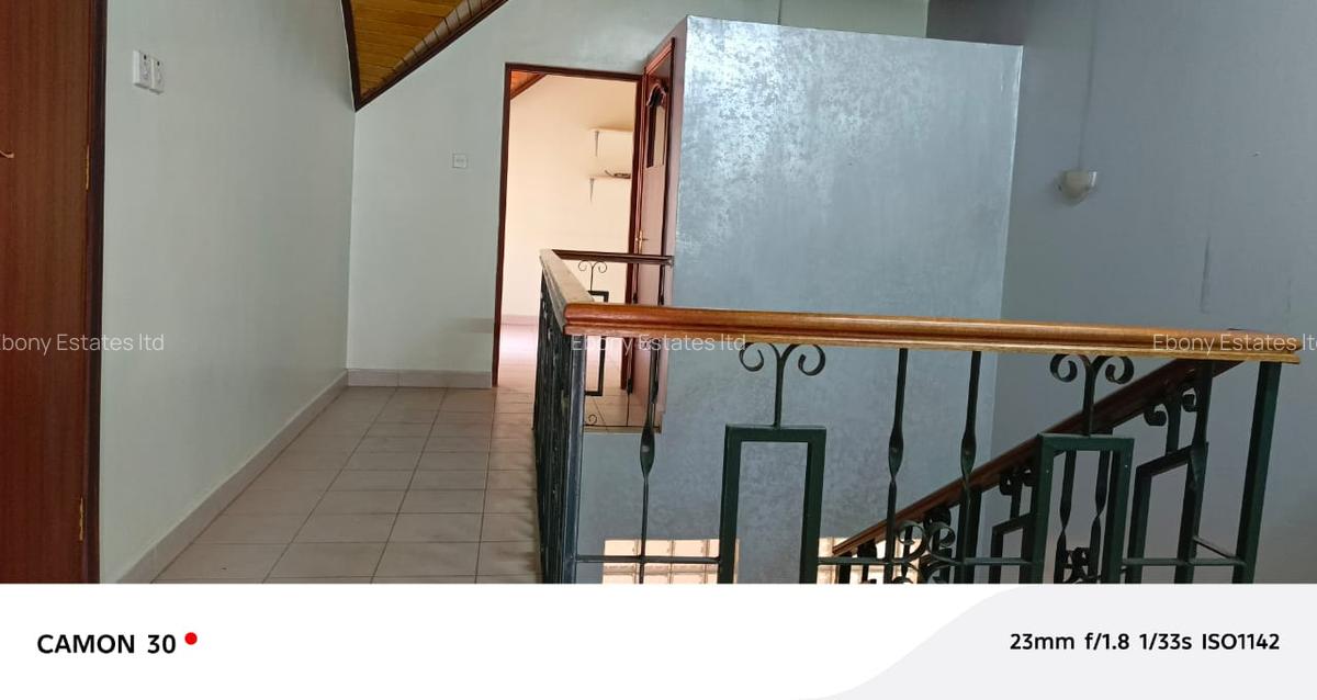 5 Bed Villa with En Suite in Lavington - 5