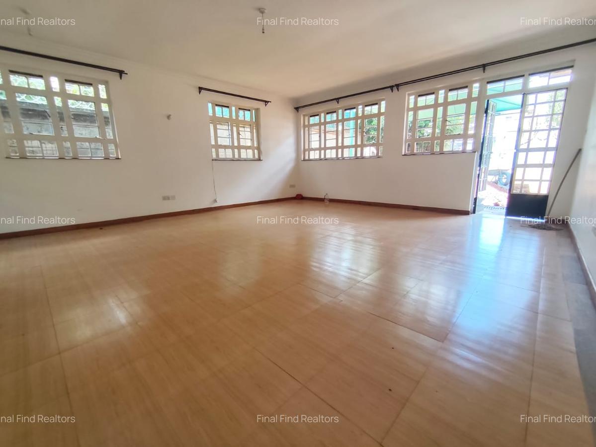 2 Bed House with Garden in Runda - 4
