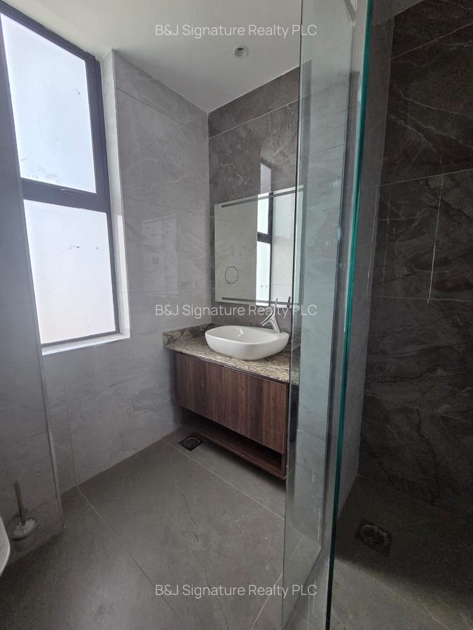3 Bed Apartment with En Suite in Riverside - 18