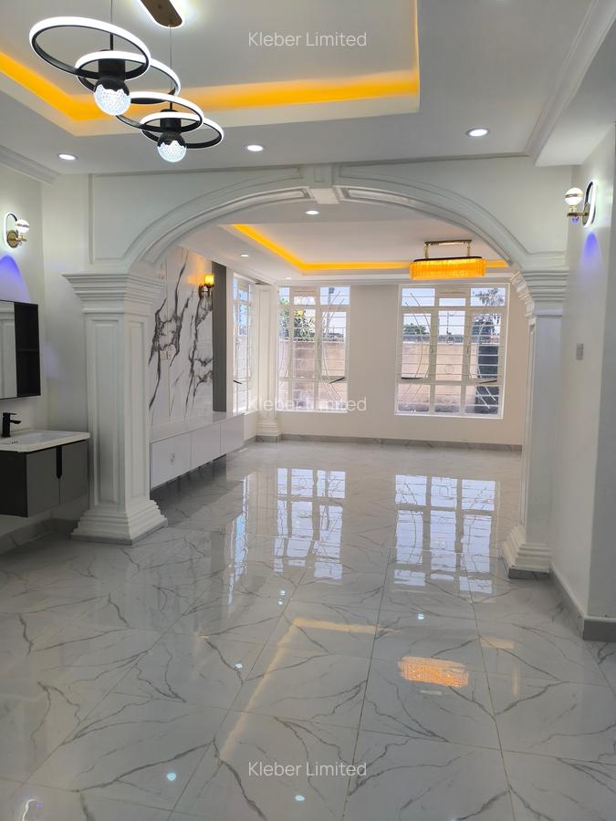 4 Bed House with En Suite in Kitengela - 15