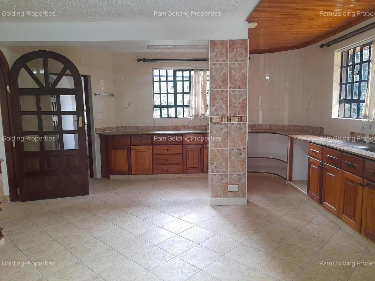 4 Bed House with En Suite in Karen - 5