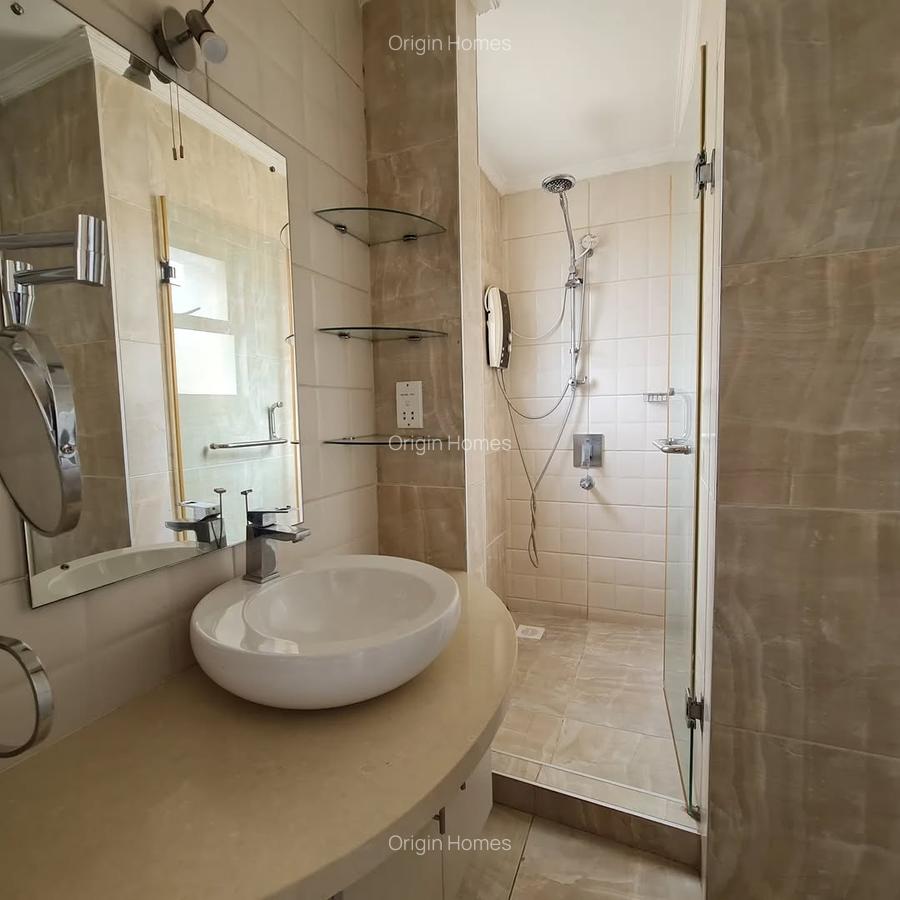 Serviced 1 Bed Apartment with En Suite at Lavington - 12