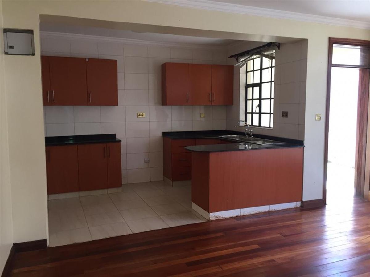 4 Bed House with En Suite in Kiambu Road - 12