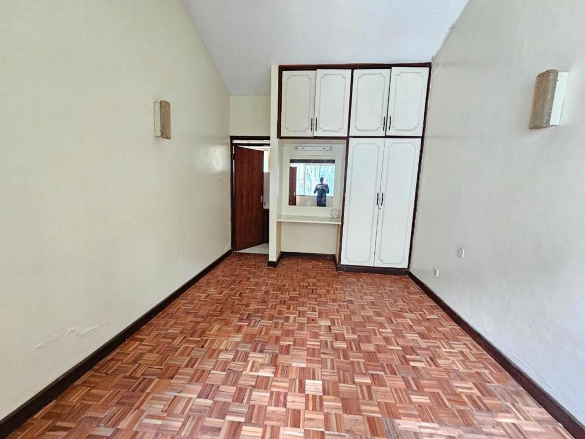 4 Bed House with En Suite at Peponi Road - 15