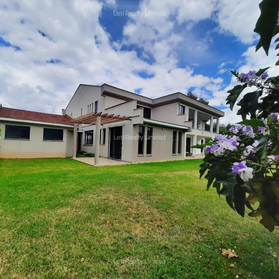 5 Bed Townhouse with En Suite in Lavington - 6