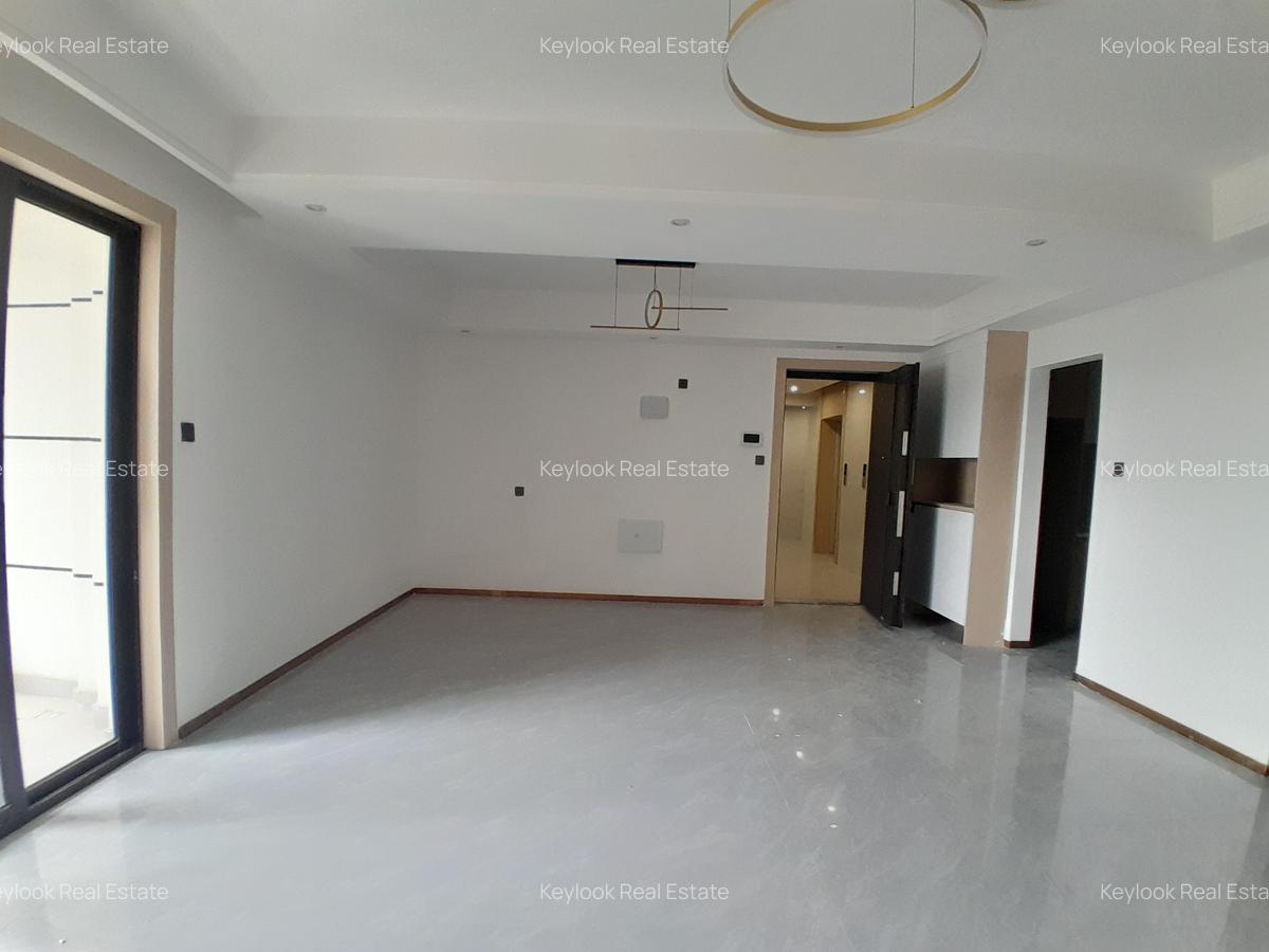 2 Bed Apartment with En Suite at Riverside Drive - 8