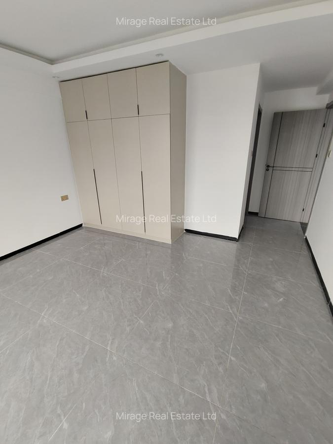 4 Bed Apartment with Swimming Pool in Kileleshwa - 13