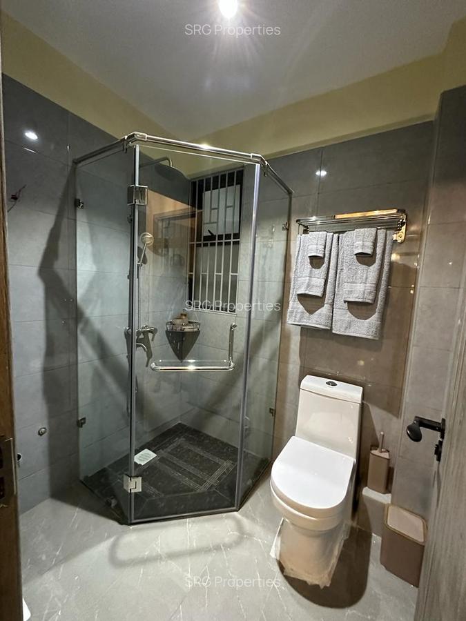 3 Bed Apartment with En Suite in Lavington - 14