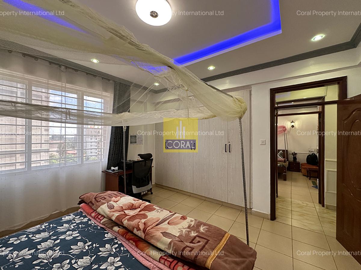 4 Bed Apartment in Parklands - 10