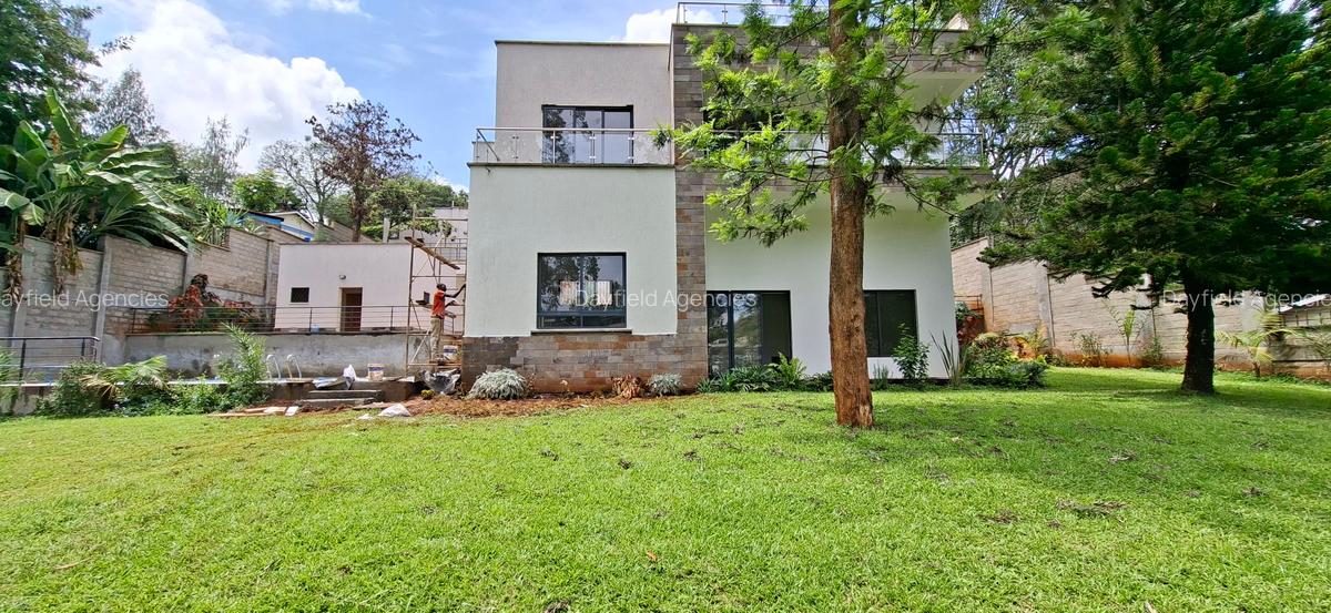 5 Bed House with En Suite in Loresho - 12