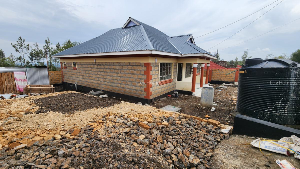 3 Bed House with En Suite at Oloika - 2