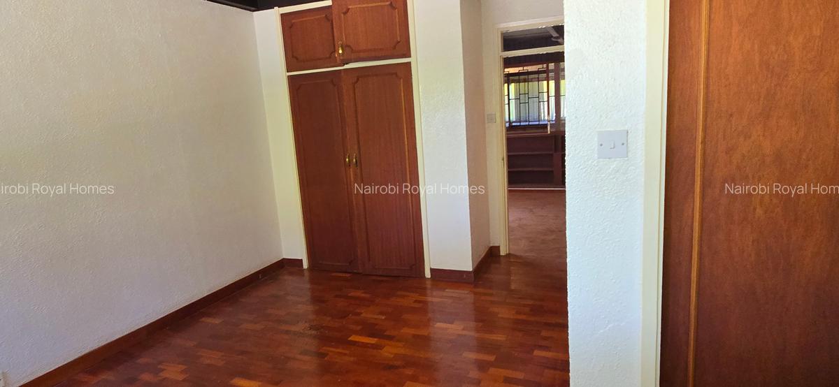 6 Bed House with En Suite at Muthaiga Road - 17