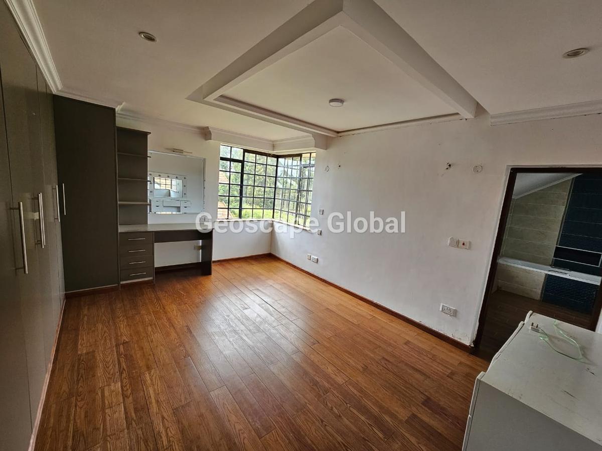 4 Bed Villa with En Suite in Kitisuru - 4