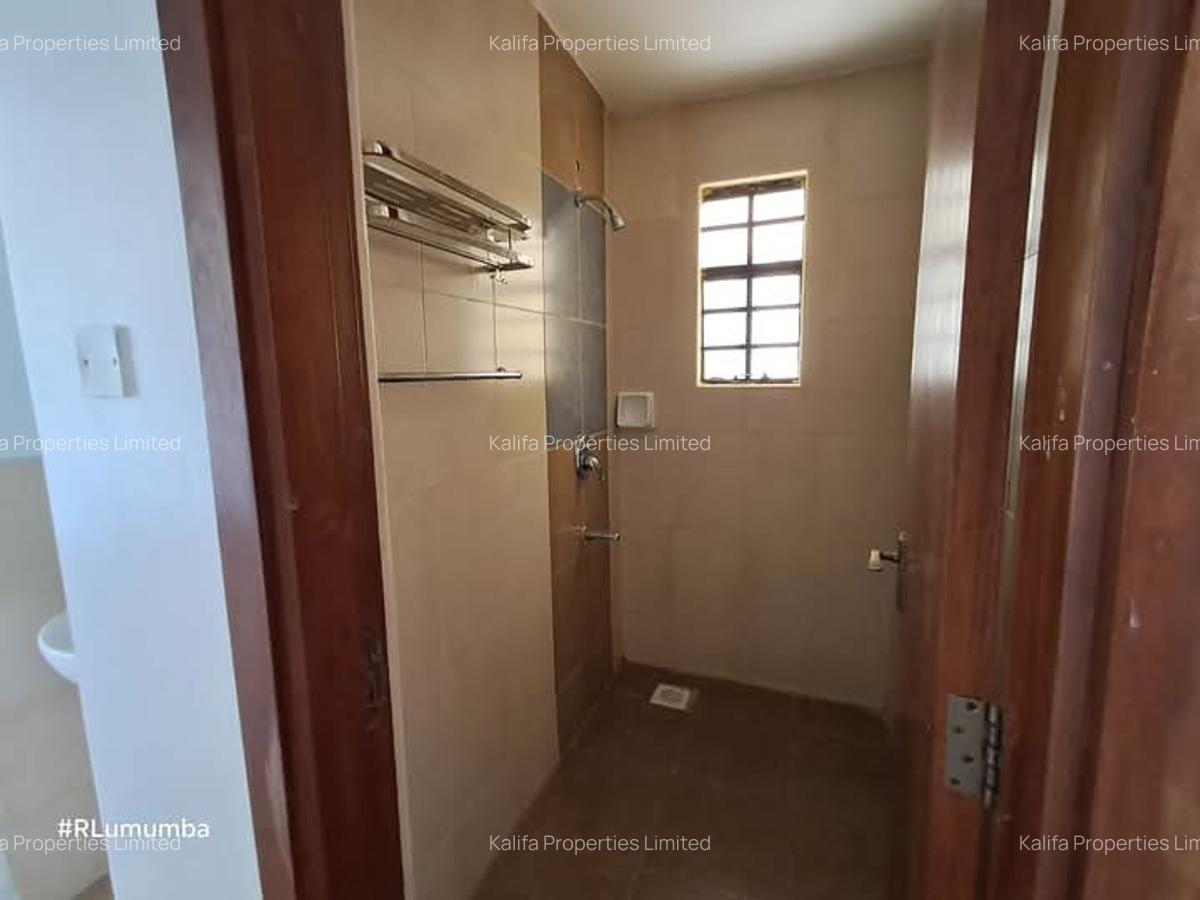 3 Bed House with En Suite in Kitengela - 12