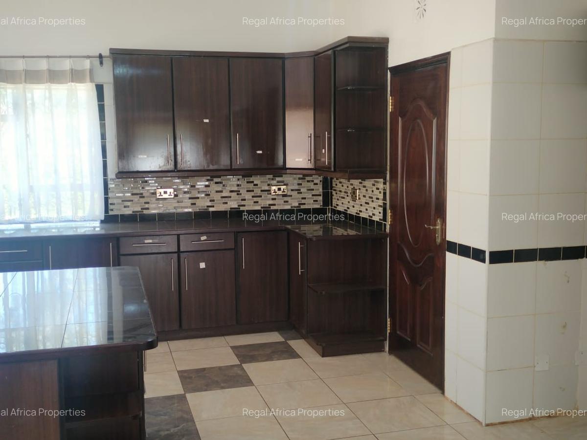 5 Bed House with Staff Quarters at Tigoni - 12
