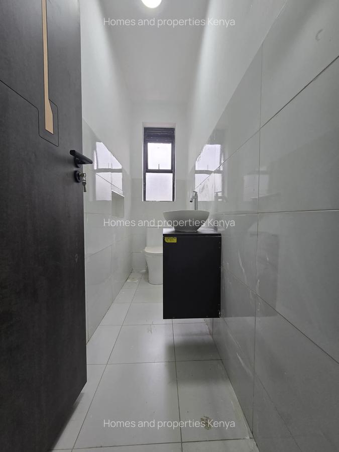 5 Bed Townhouse with En Suite in Ruiru - 9