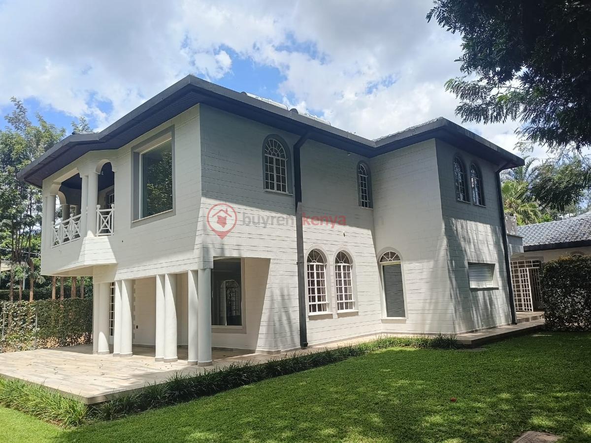 4 Bed House with En Suite at Runda - 11