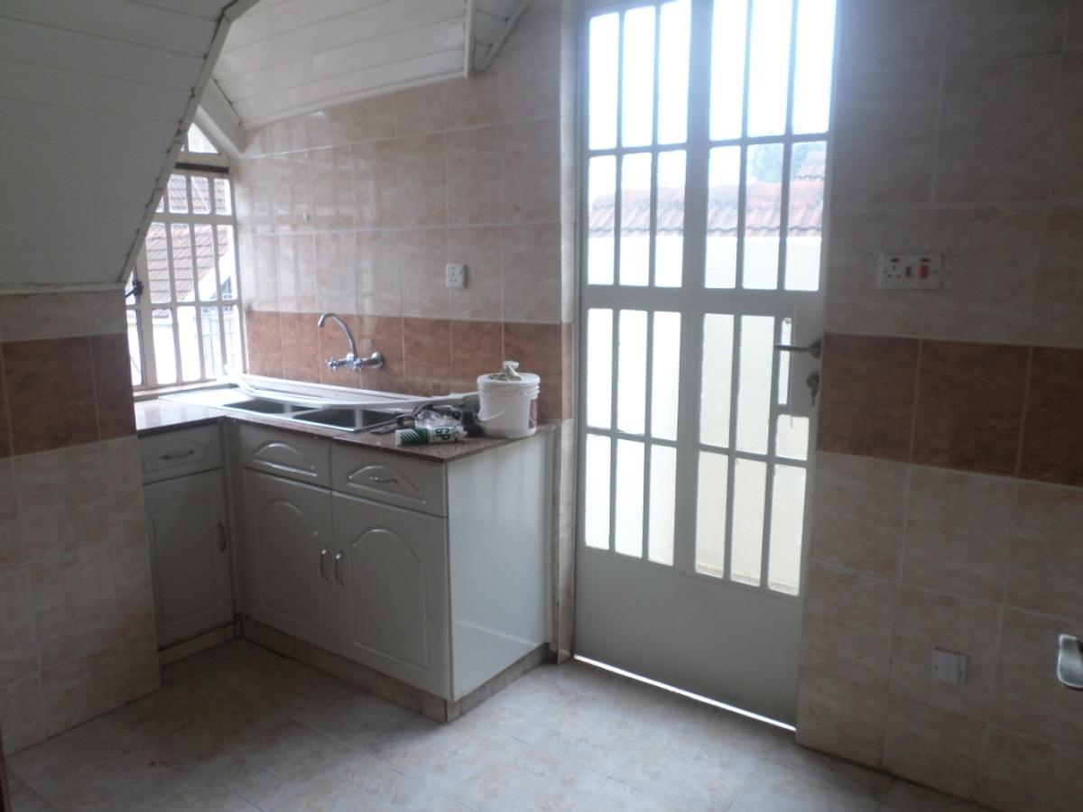 2 Bed Apartment with En Suite at Kilimani - 2