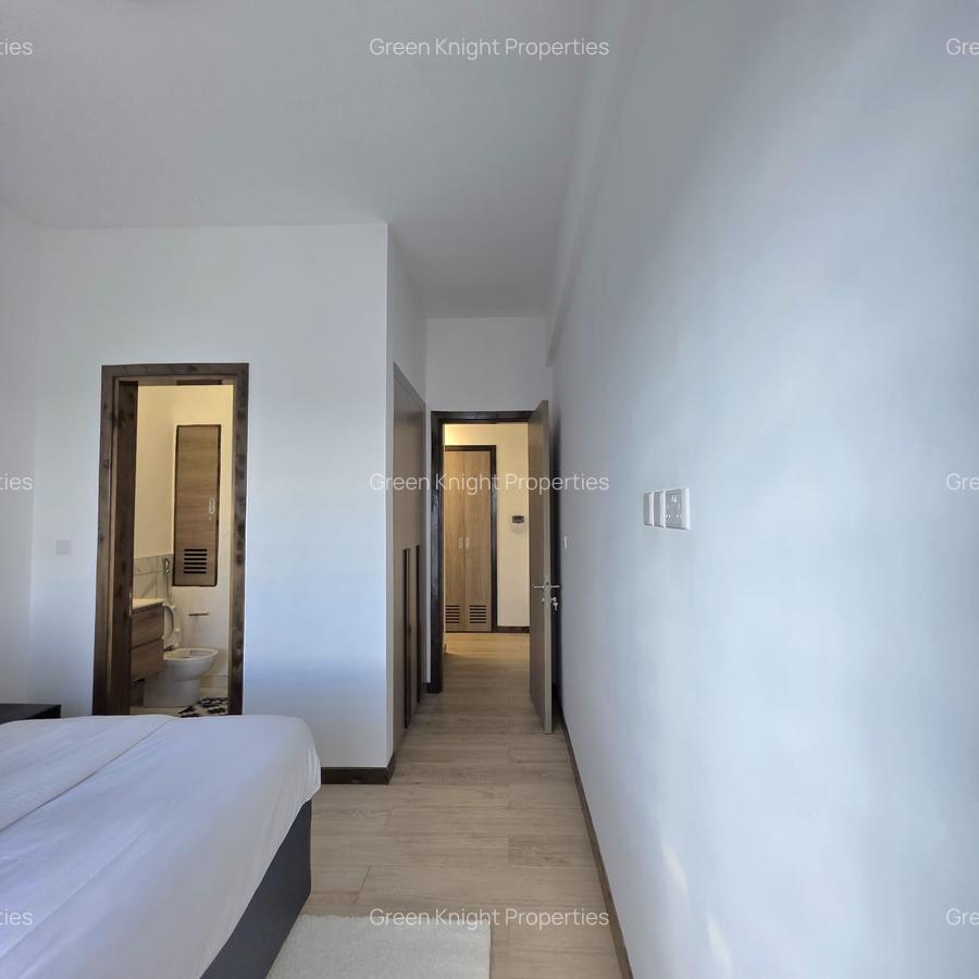 Serviced 2 Bed Apartment with En Suite in Rosslyn - 19