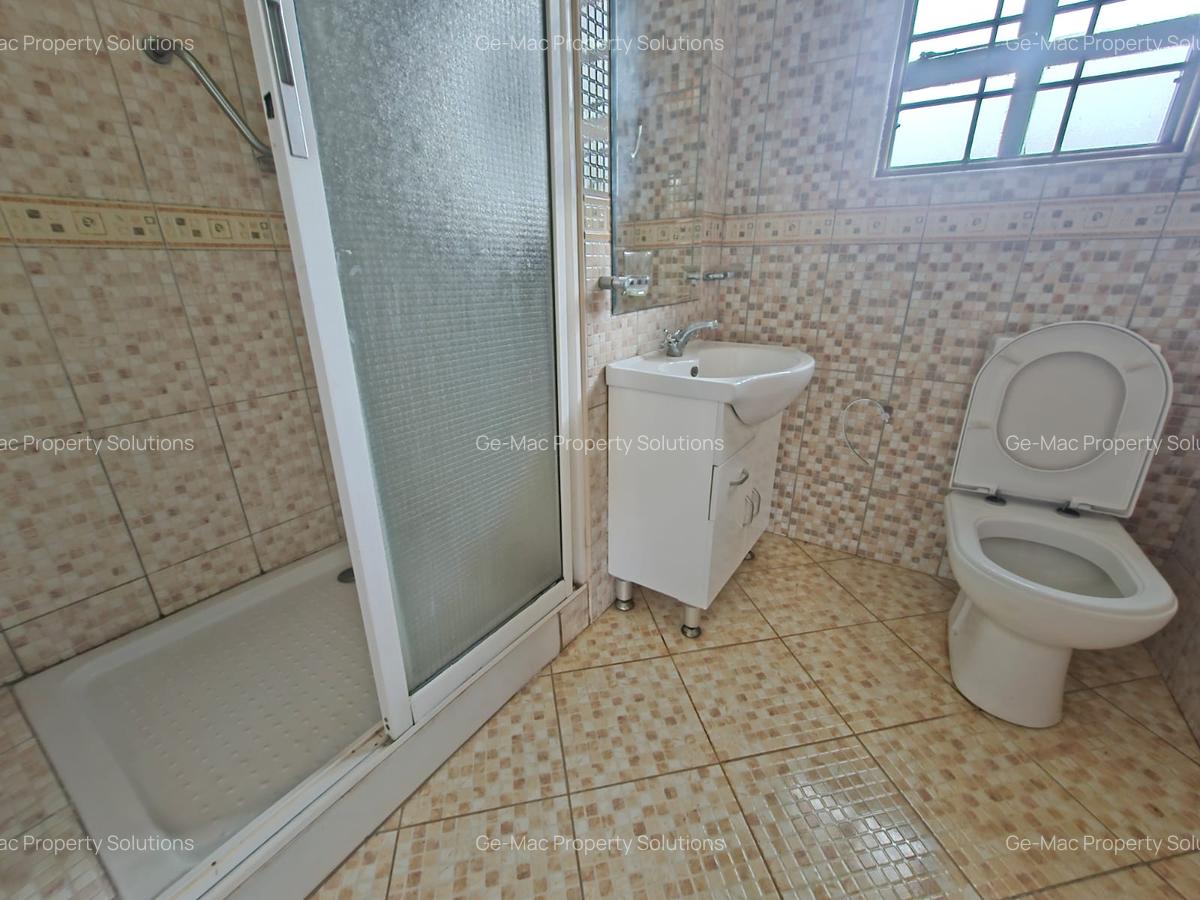 4 Bed Villa with En Suite in Runda - 15