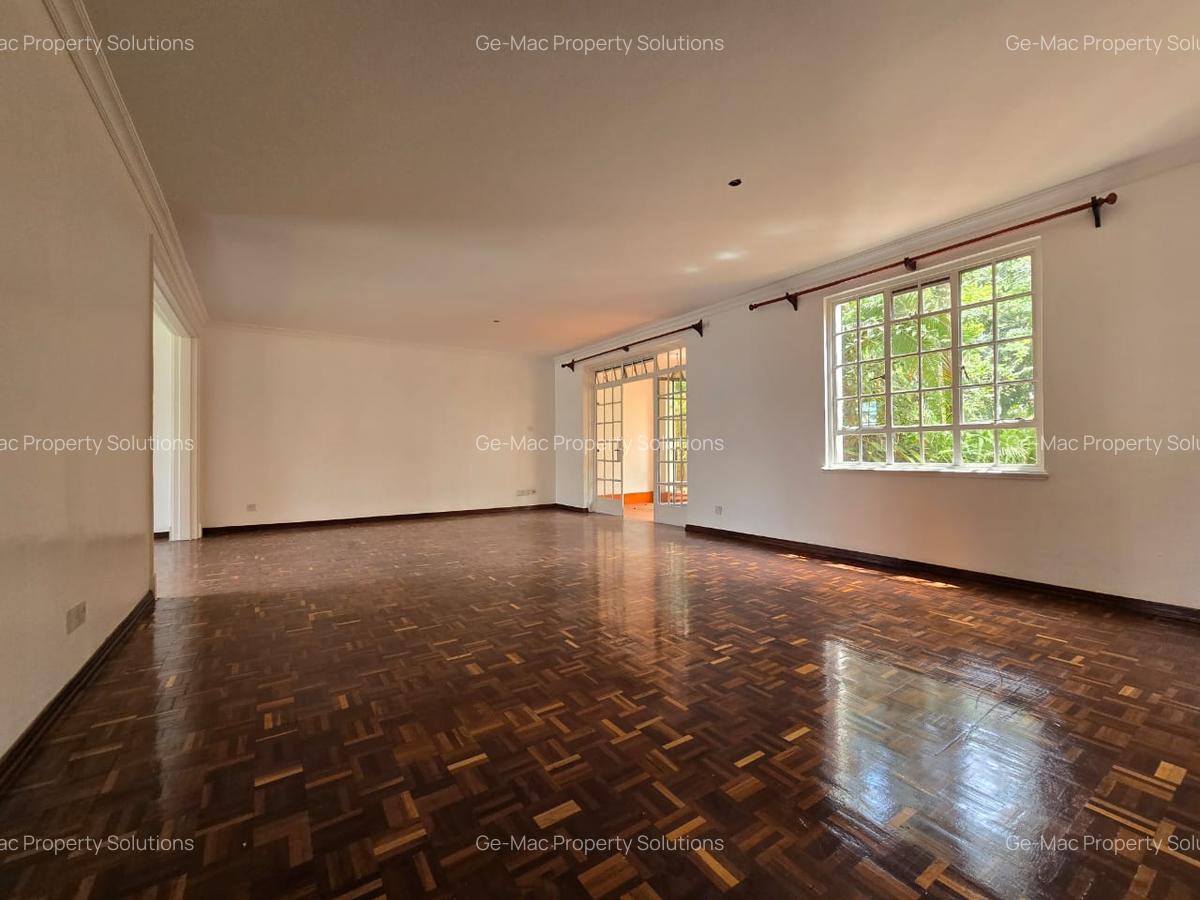 3 Bed Apartment with En Suite in Muthaiga - 9