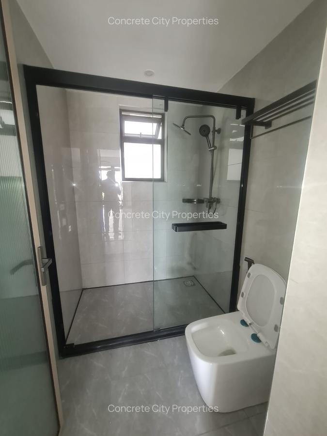 2 Bed Apartment with En Suite in Riverside - 13