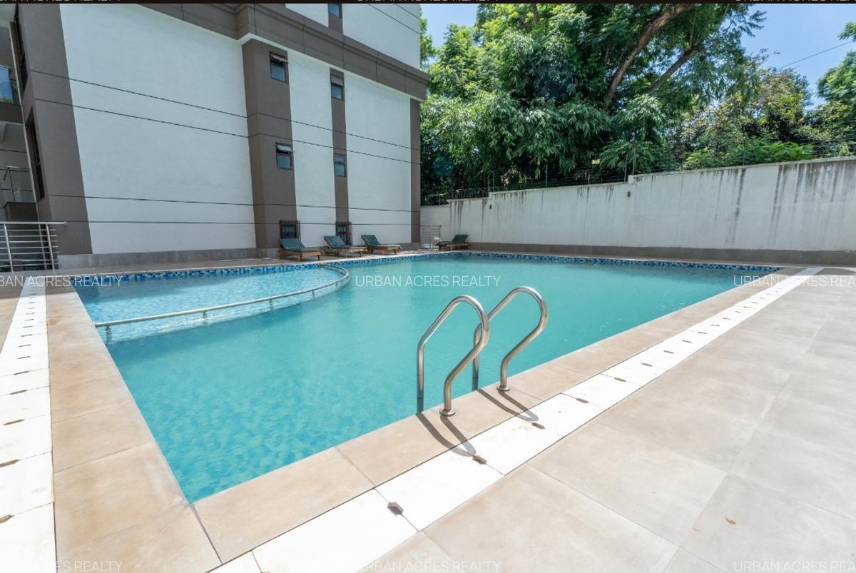 Furnished 3 Bed Apartment with En Suite at Riverside Drive - 14