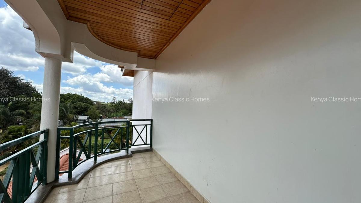 Serviced 1 Bed Apartment with En Suite at Lavington - 1