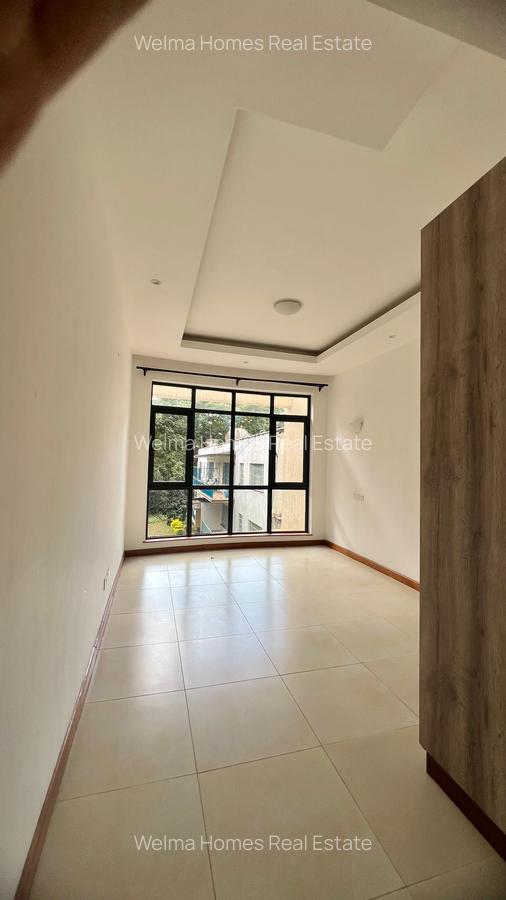 2 Bed Apartment with Swimming Pool at Lantana Road - 11