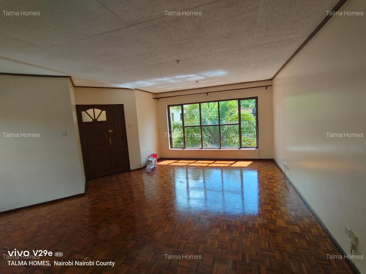 3 Bed Apartment with En Suite at Denis Pritt - 5