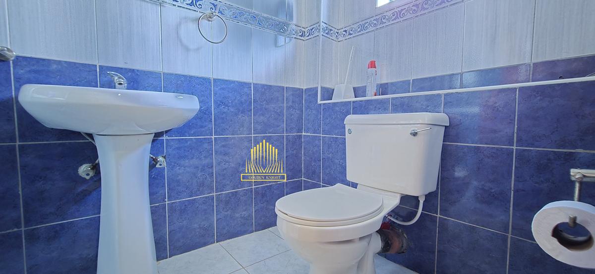 5 Bed House with En Suite in Kitisuru - 16